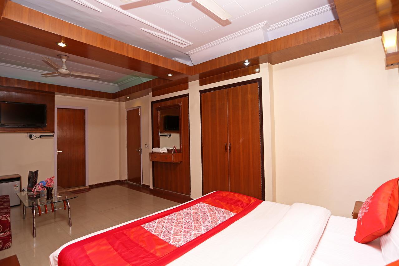 Oyo 8637 Shivam Hotel Массури Экстерьер фото
